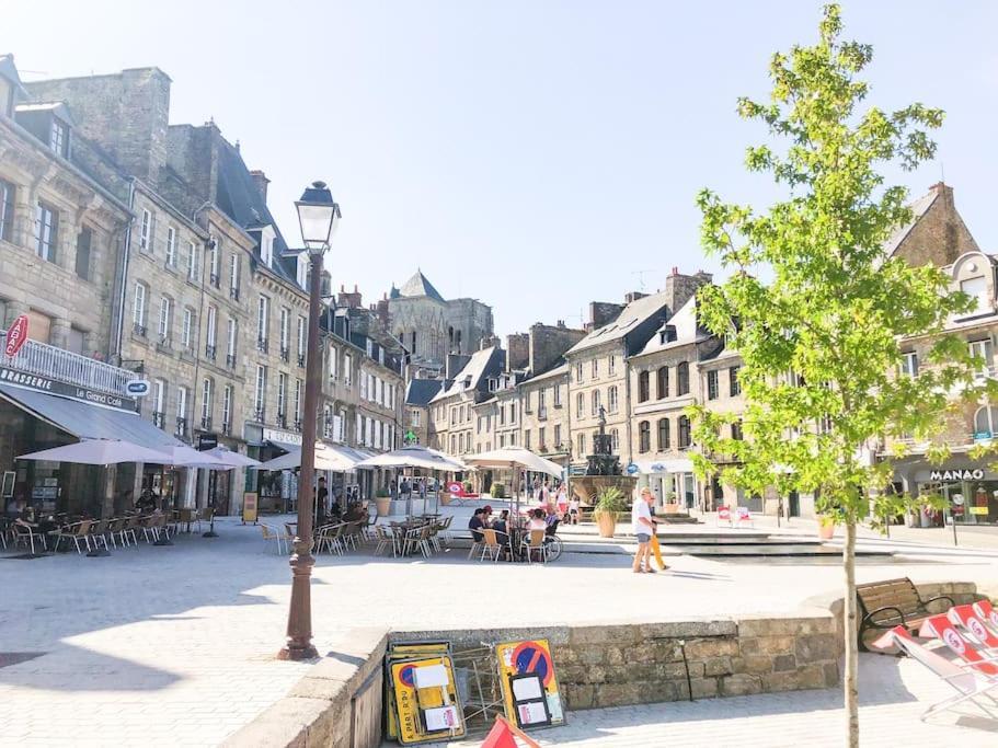 Nouveau ** Le Raffine Au Coeur De Guingamp ** Parking Luaran gambar